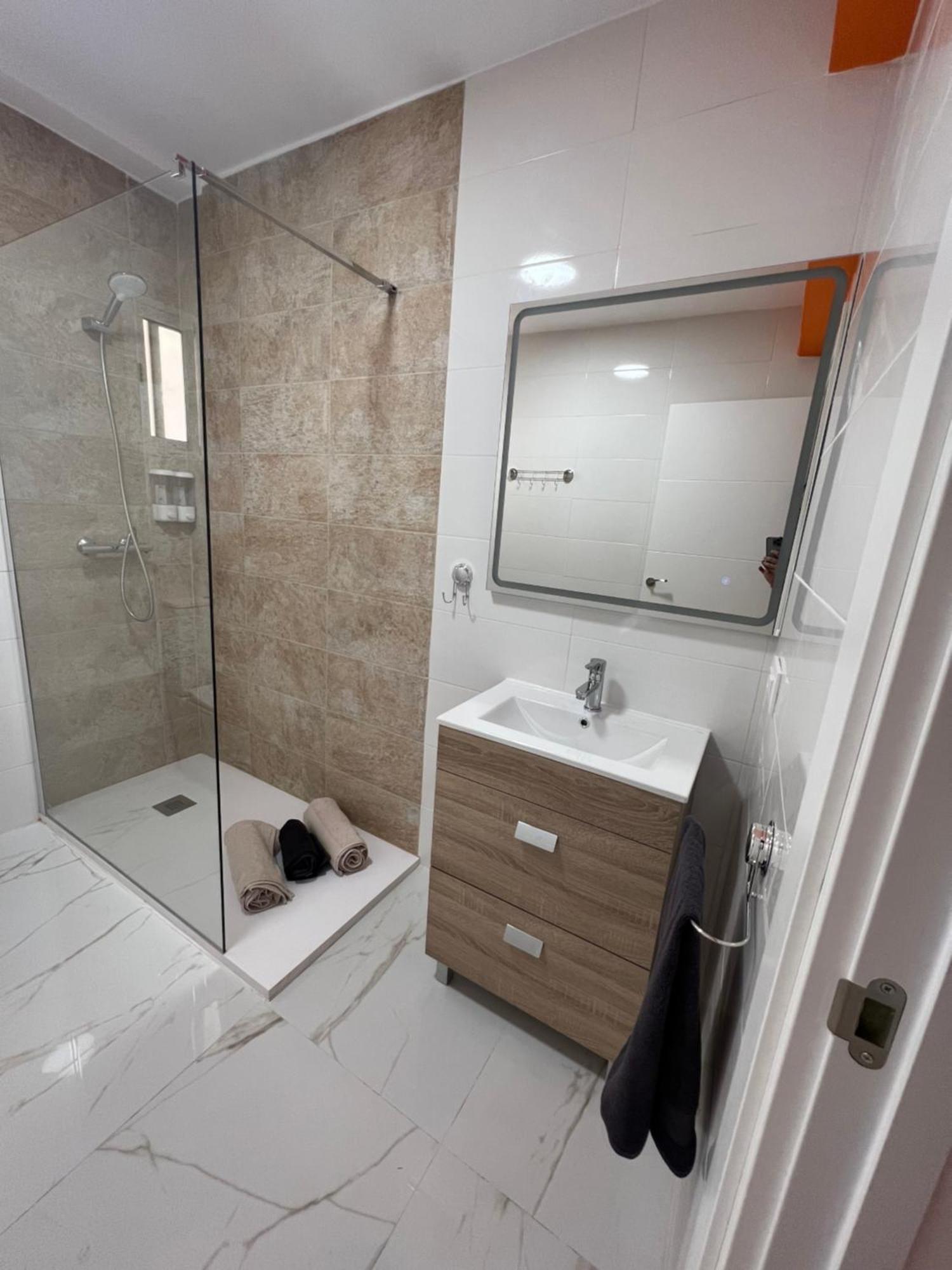 Fabuloso Apartamento,1A Linea De Playa A Estrenar. 莫哈卡尔 外观 照片